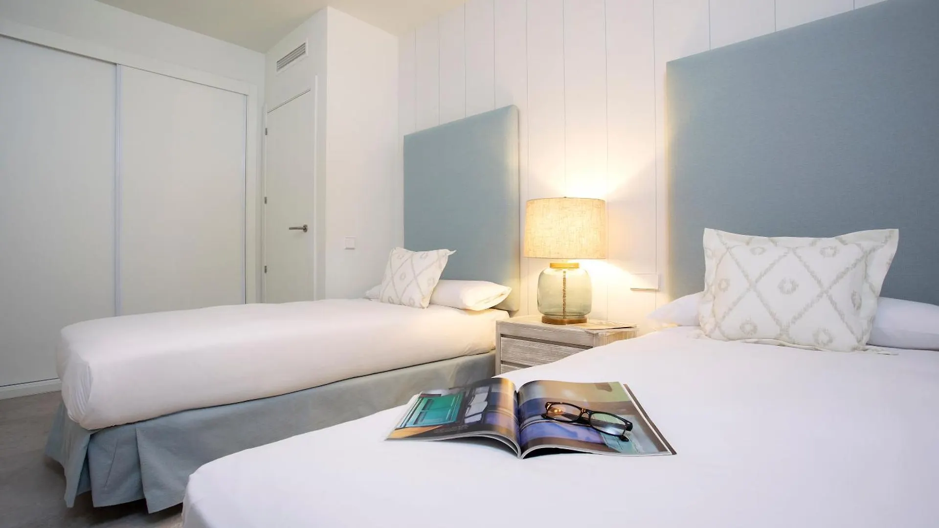 Genteel Home Infinity Εστεπόνα Ισπανία