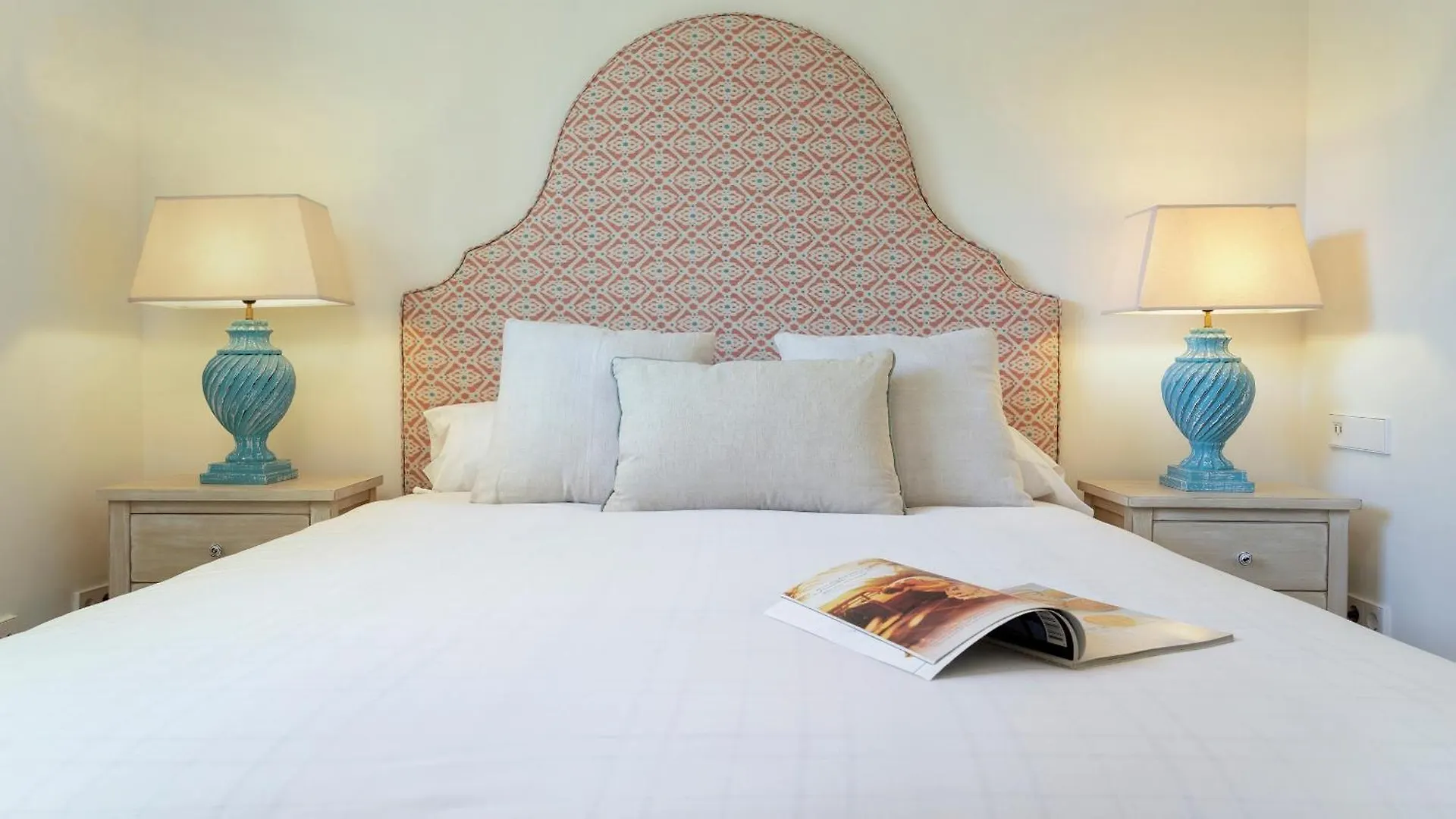 Genteel Home Infinity Εστεπόνα
